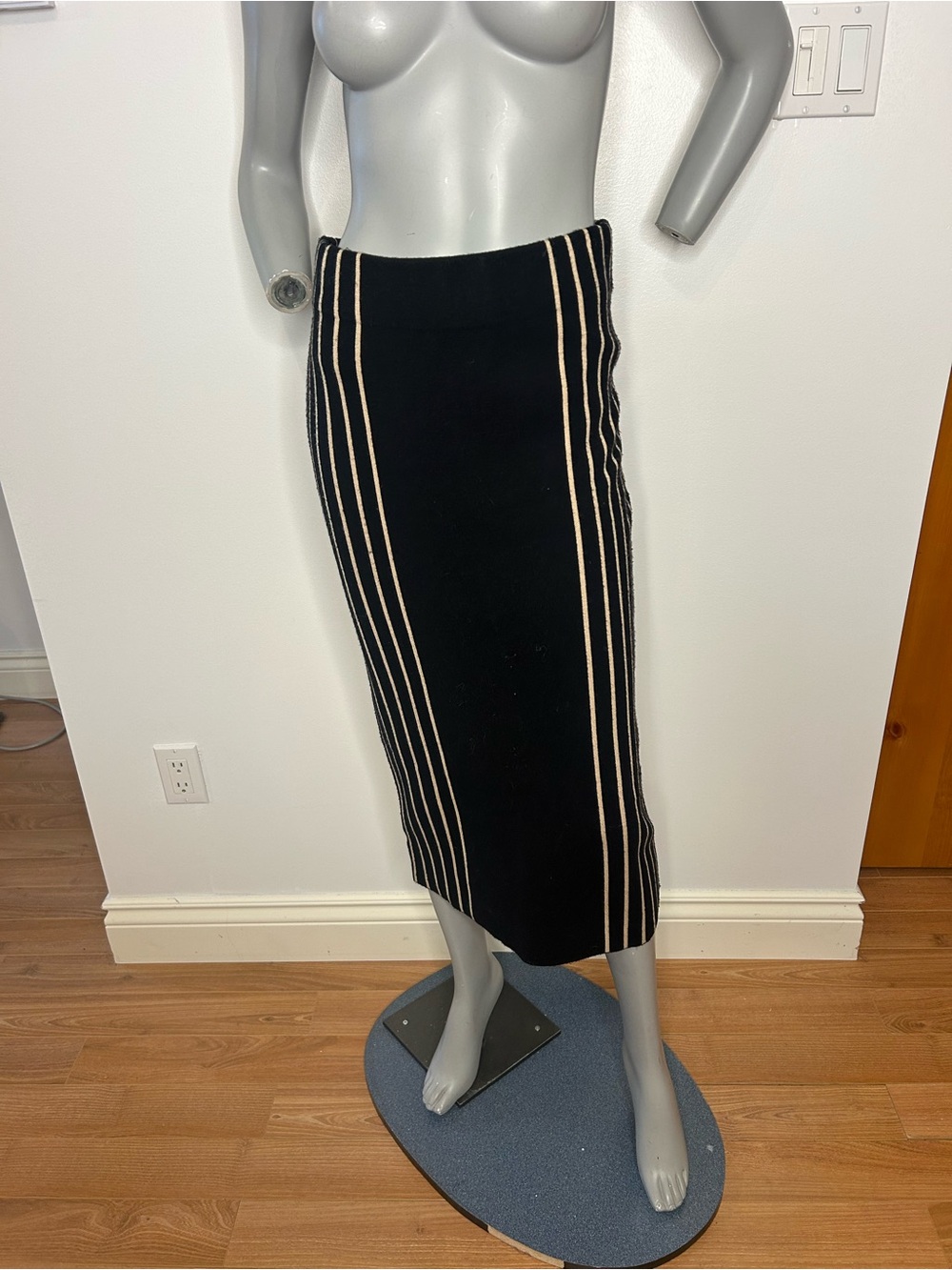 Ann Taylor Black Midi Skirt with Cream Stripes